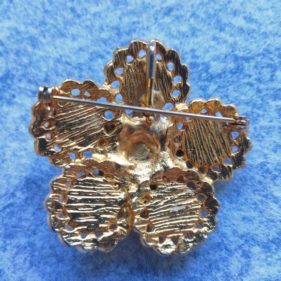 brooch with green stone - Picture 2 of 2